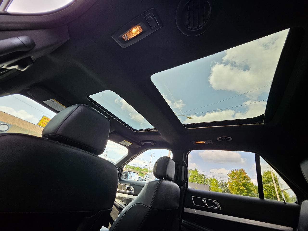 Ford Explorer XLT 4WD 2017