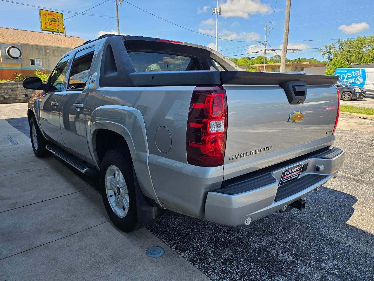 Chevrolet Avalanche 4WD Crew Cab 130" LT w/2LT 2009