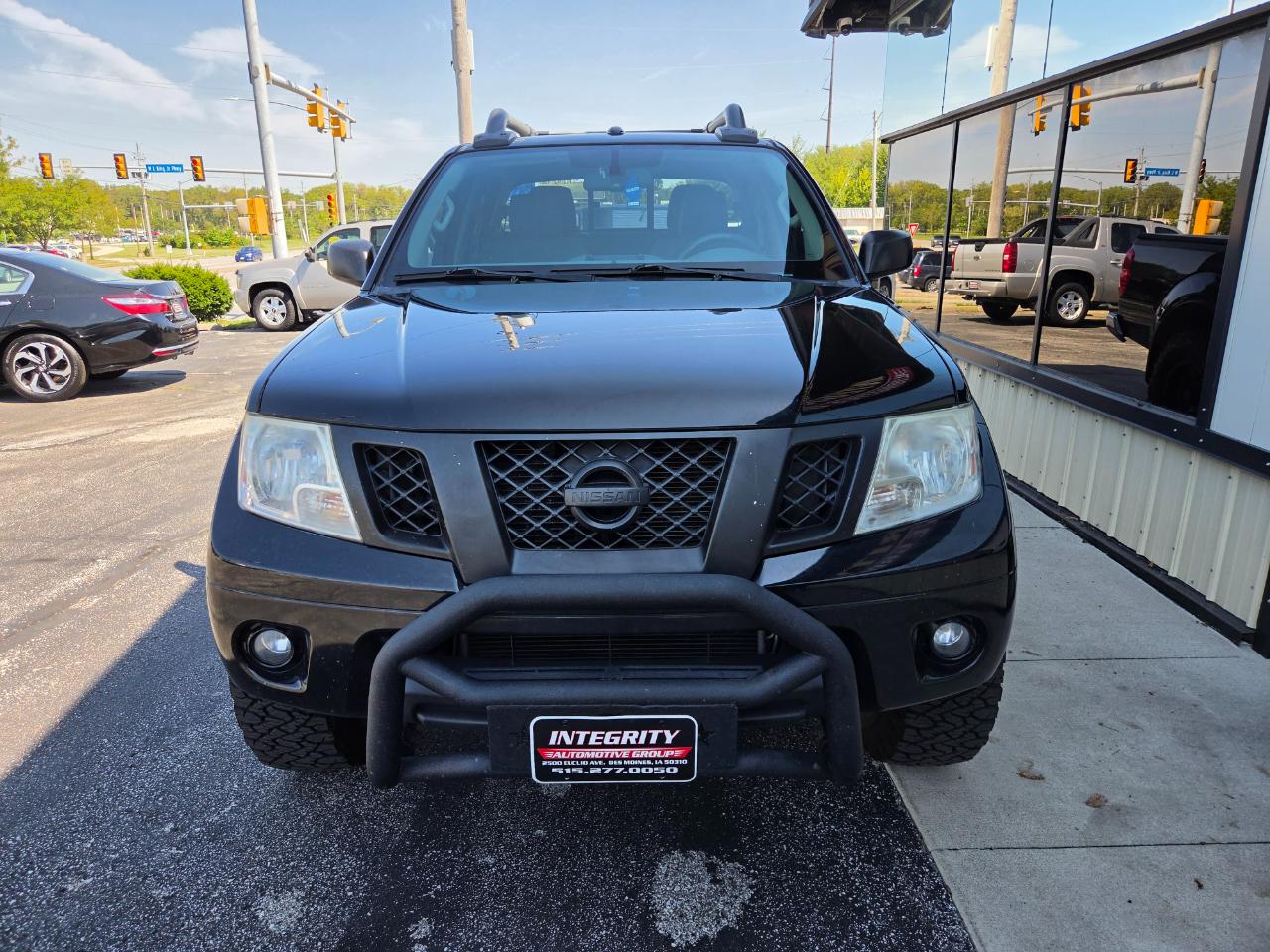 Nissan Frontier  2015