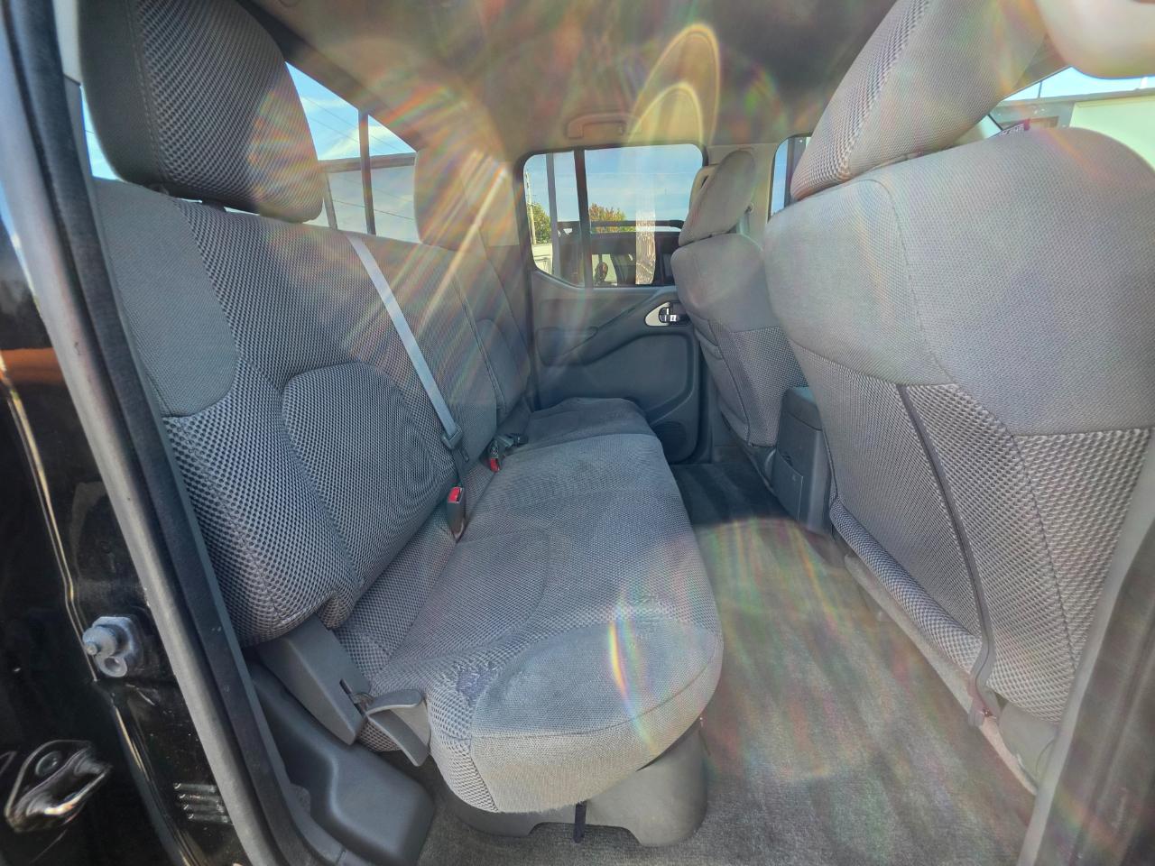 Nissan Frontier  2015