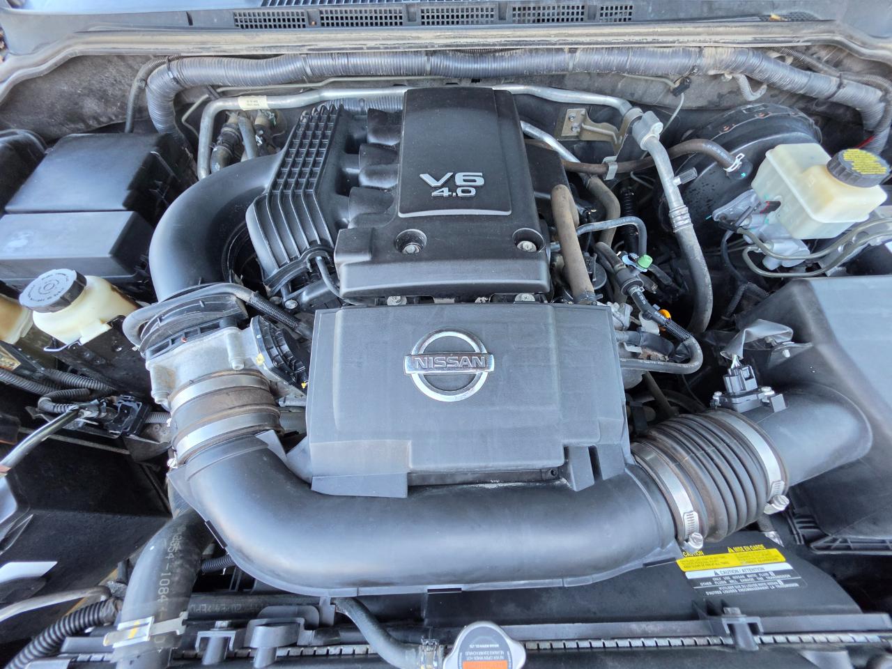Nissan Frontier  2015