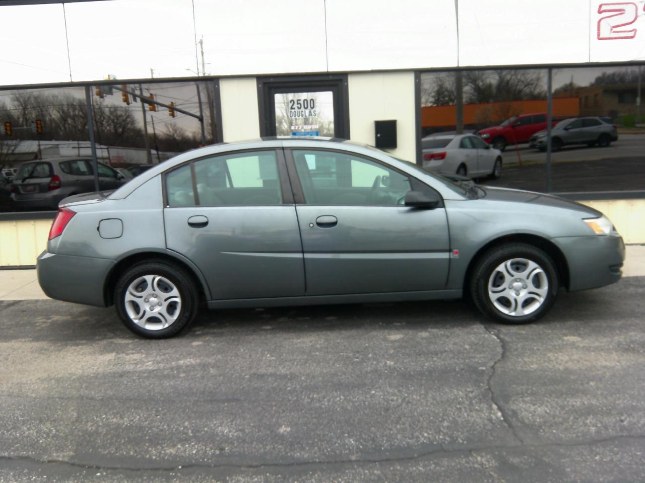 Saturn ION ION 2 4dr Sdn Auto 2005