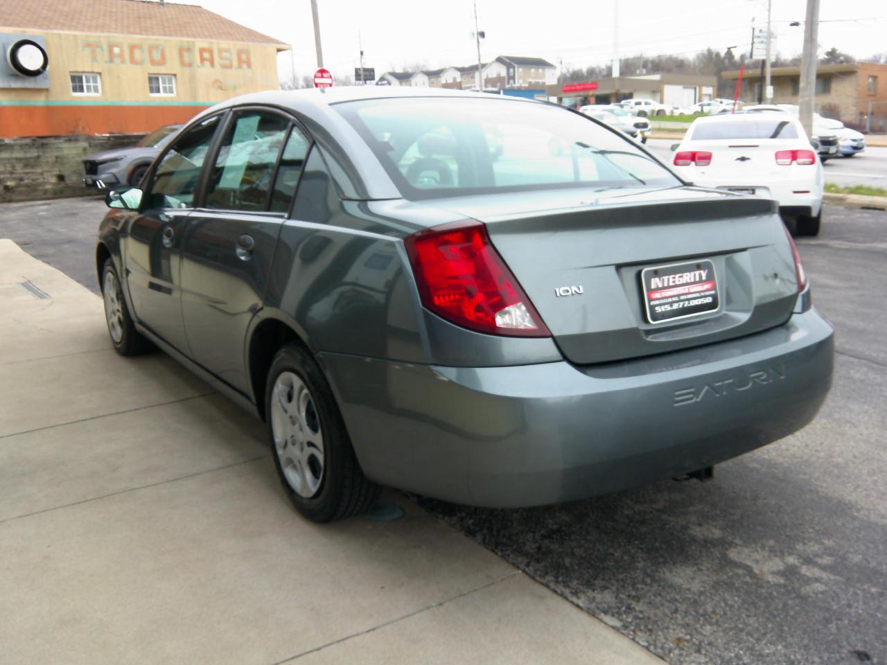 Saturn ION ION 2 4dr Sdn Auto 2005