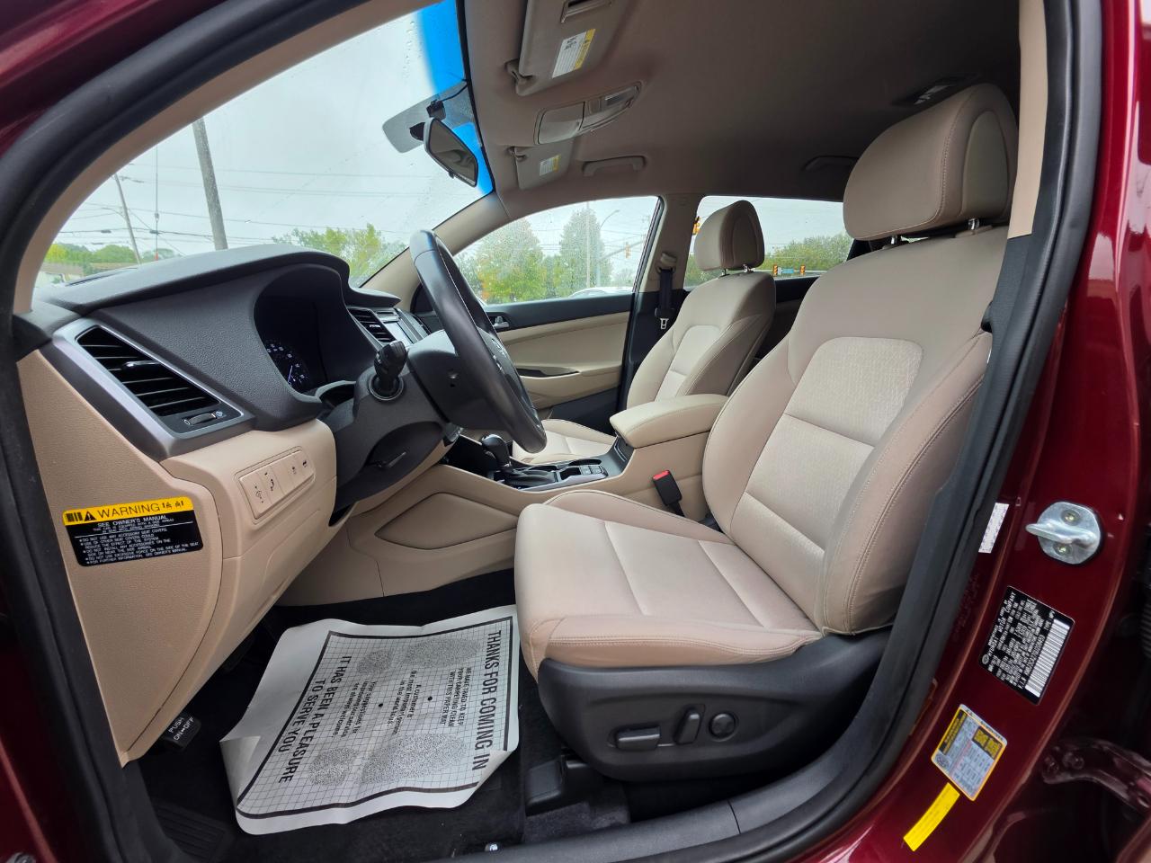 Hyundai Tucson AWD 4dr Sport w/Beige Int 2016