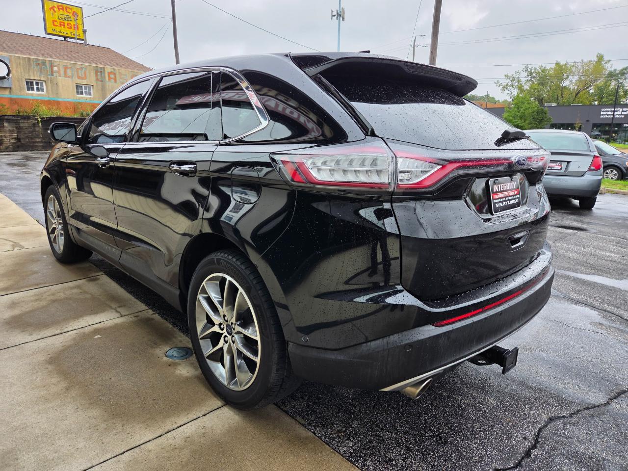 Ford Edge 4dr Titanium AWD 2016