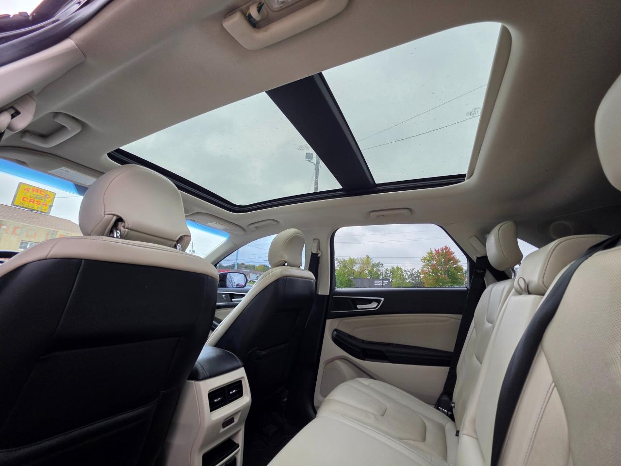 Ford Edge 4dr Titanium AWD 2016
