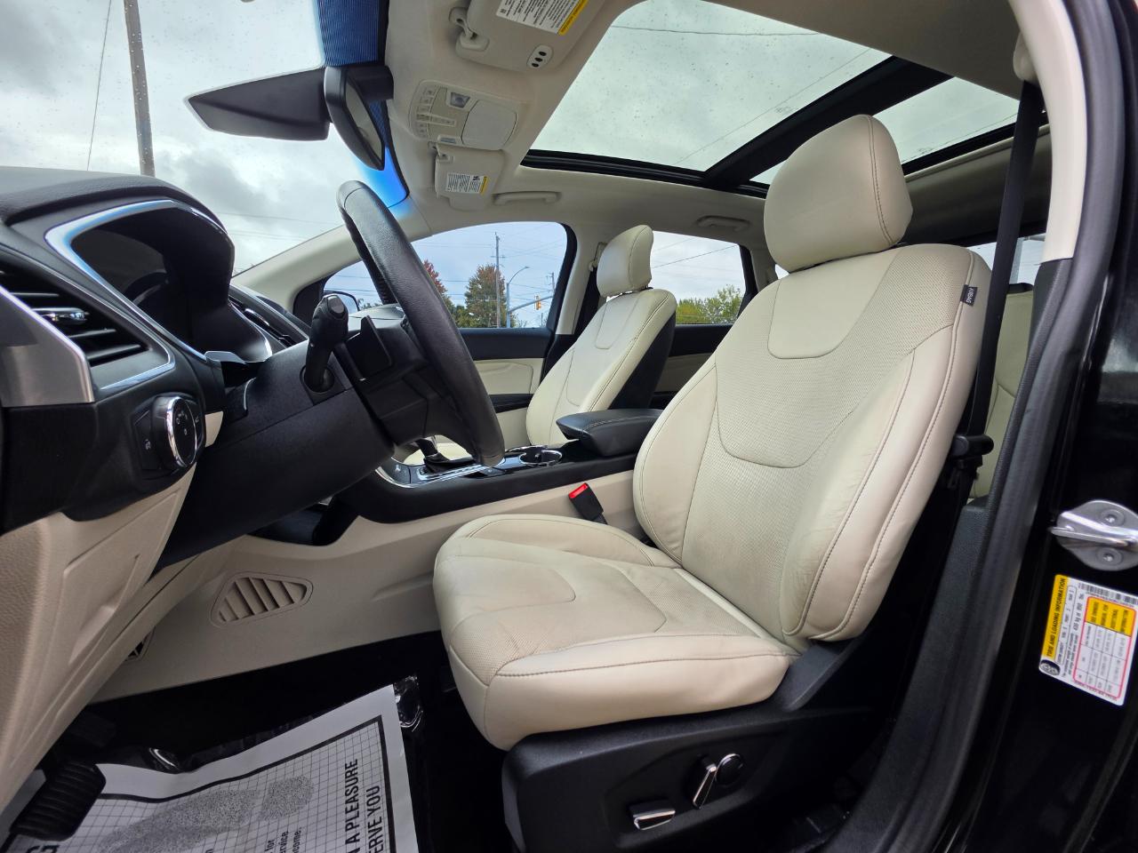 Ford Edge 4dr Titanium AWD 2016