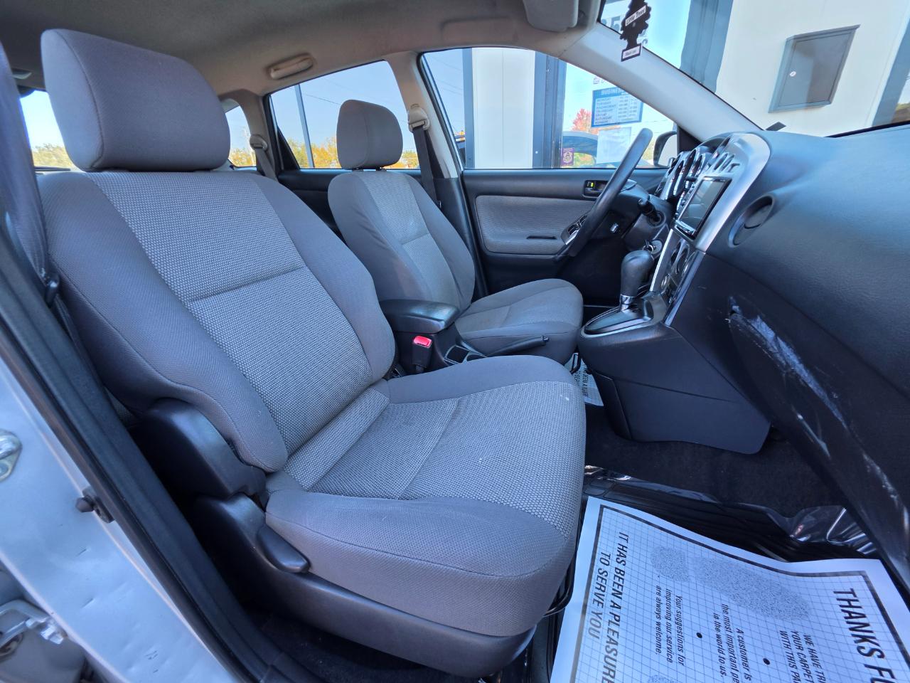 Pontiac Vibe 4dr HB 2007
