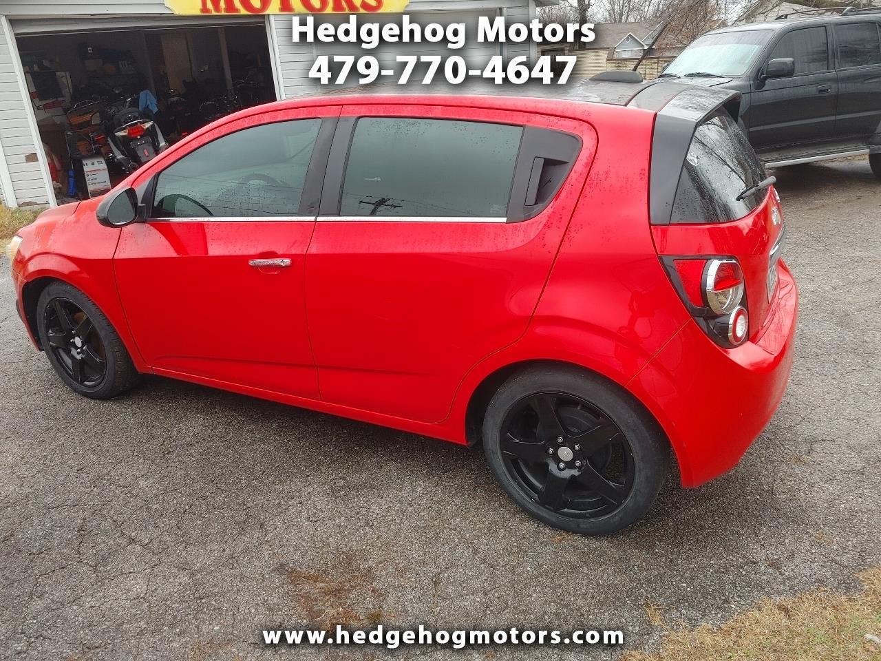 2015 Chevrolet Sonic LTZ Auto 5-Door