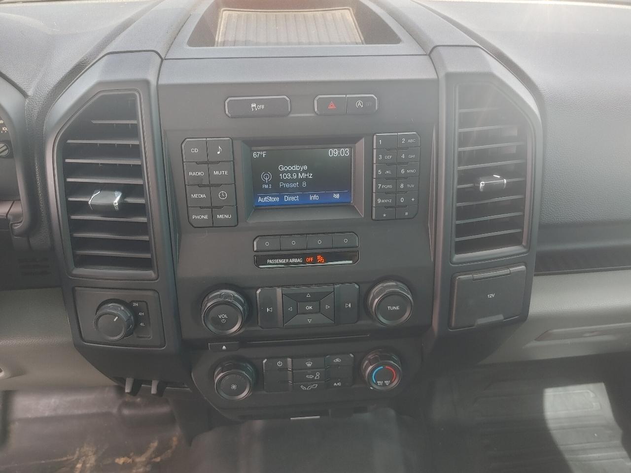 Ford F-150 4WD SuperCab 145" XL 2016