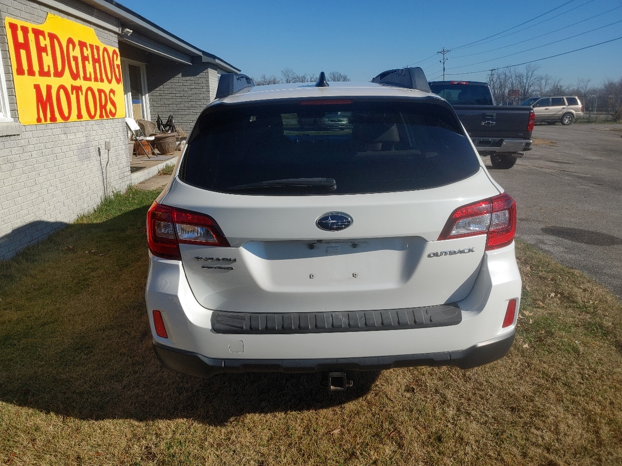 2016 Subaru Outback 2.5i Limited photo 4