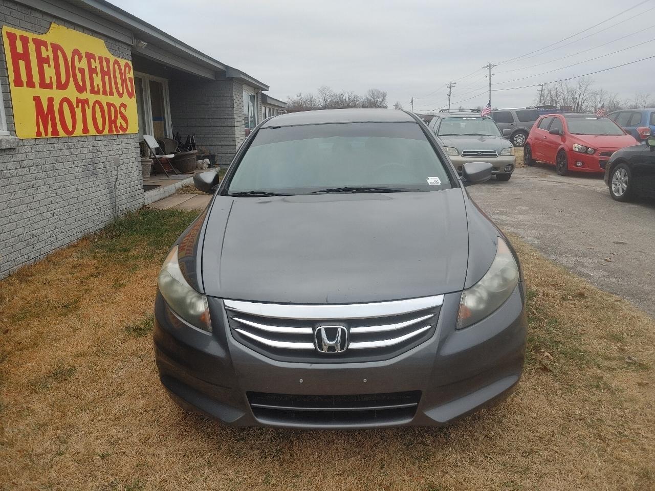 Honda Accord LX-P Sedan AT 2012