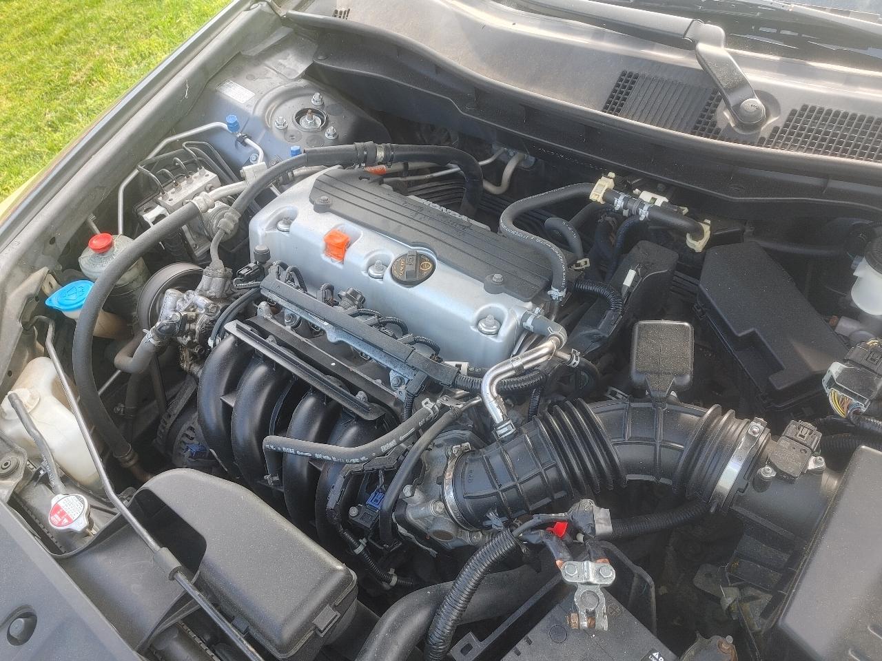 Honda Accord LX-P Sedan AT 2012