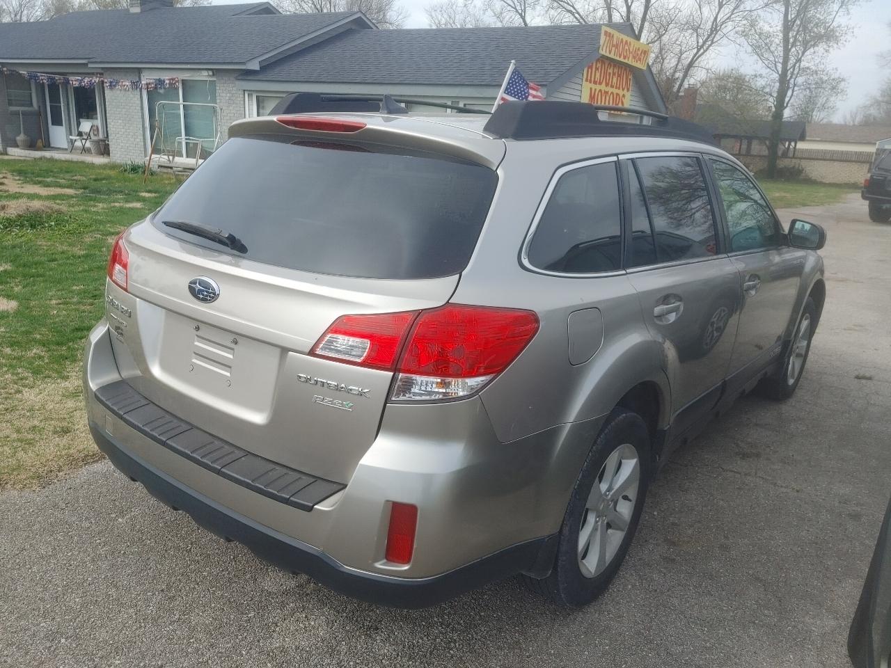 Subaru Outback 2.5i Premium 2014