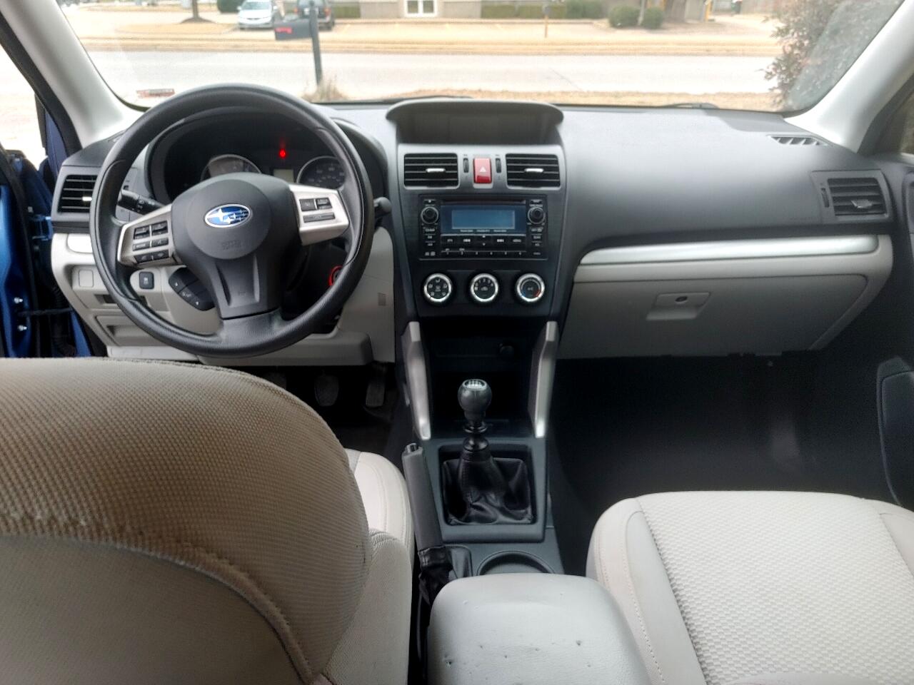 Subaru Forester 2.5i 2015