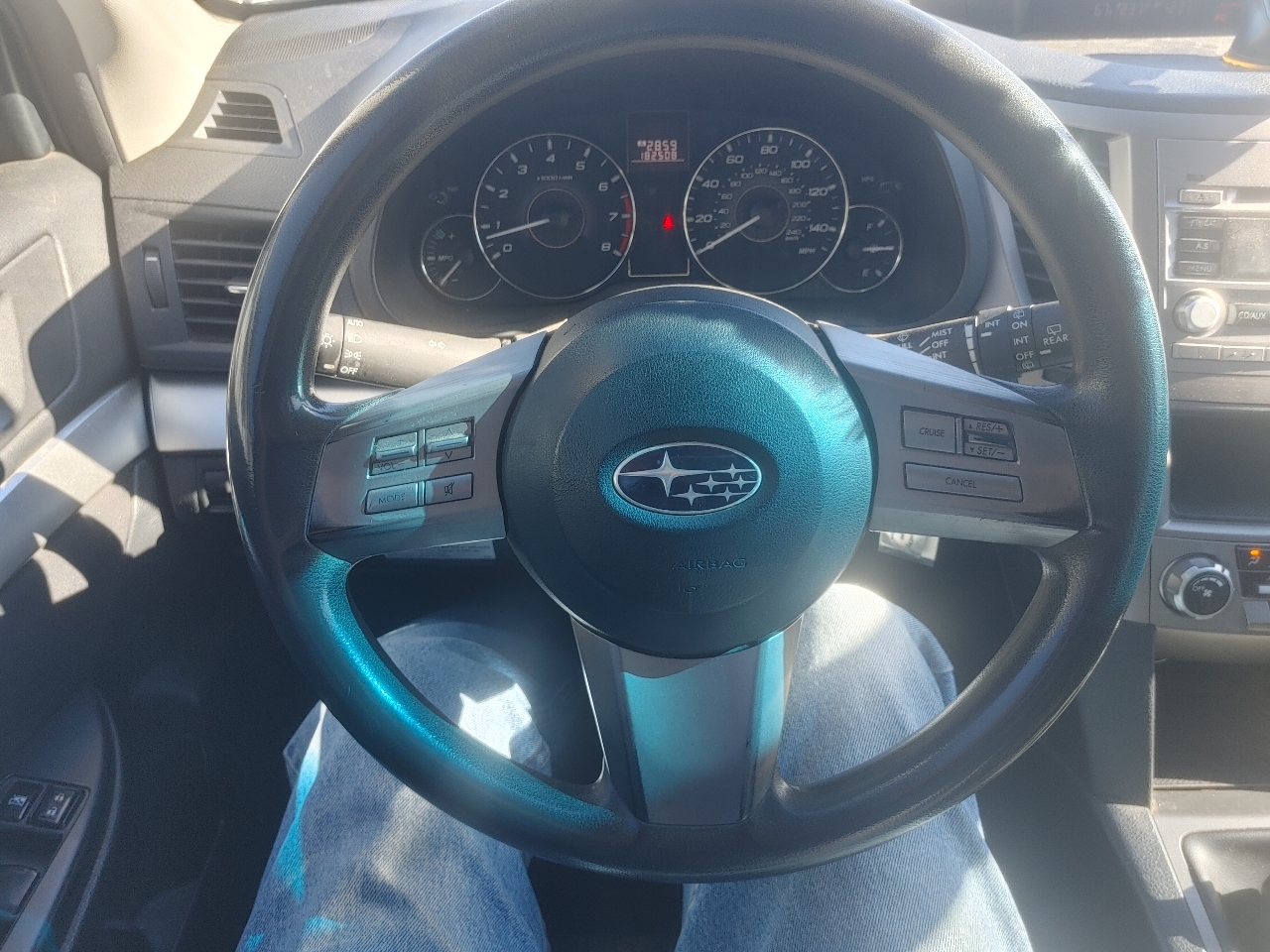 Subaru Outback 2.5i 2011