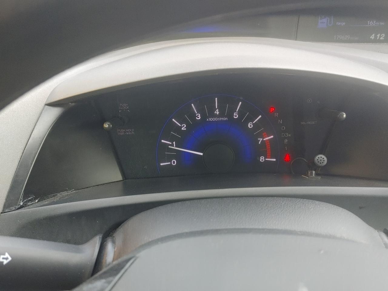 Honda Civic LX Sedan 5-Speed AT 2012