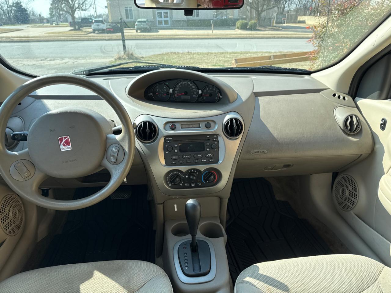 Saturn ION 4dr Sdn Auto ION 2 2004