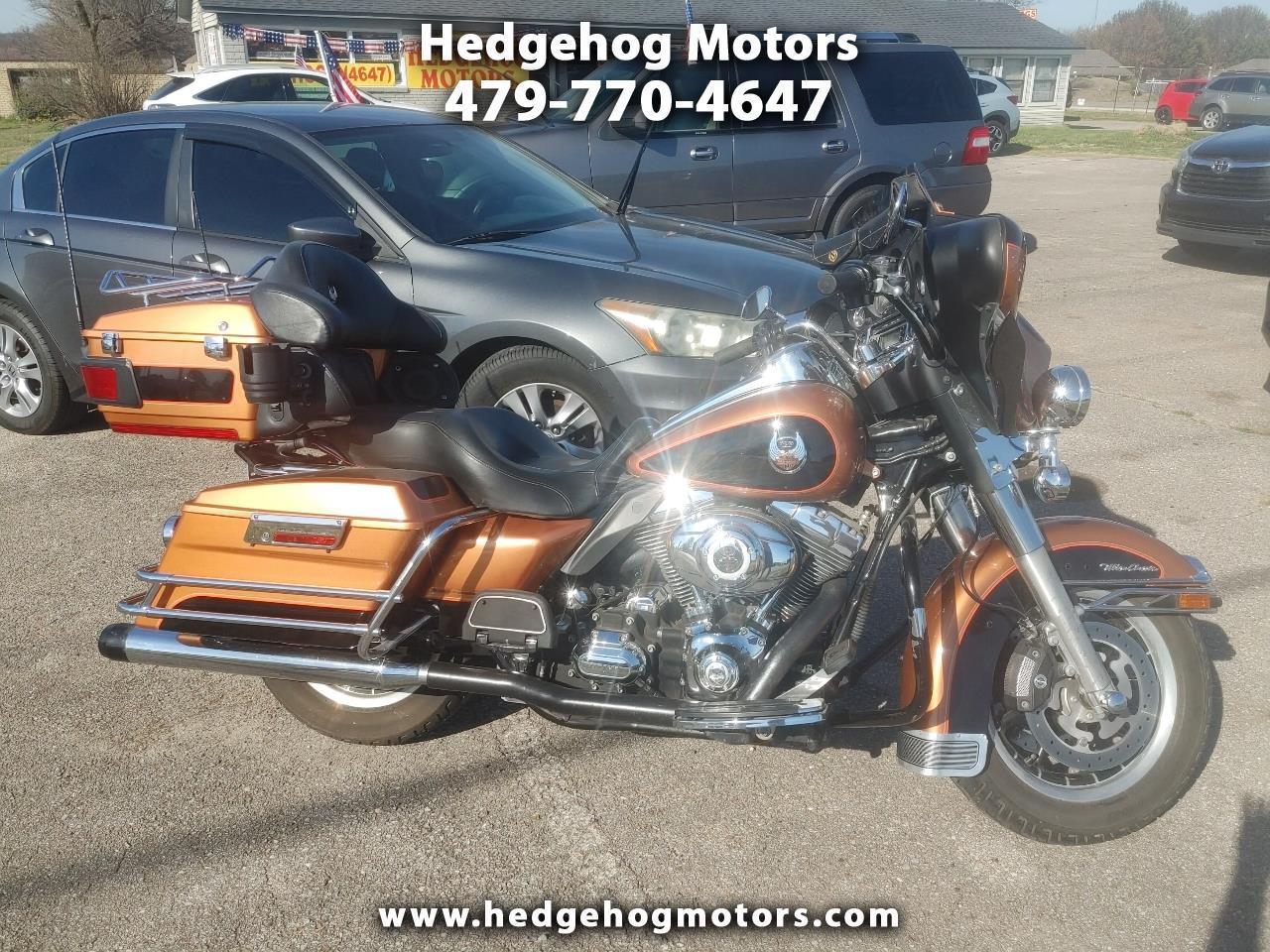 2008 Harley-Davidson FLHTCU ANV Ultra Classic Anniversary Edition