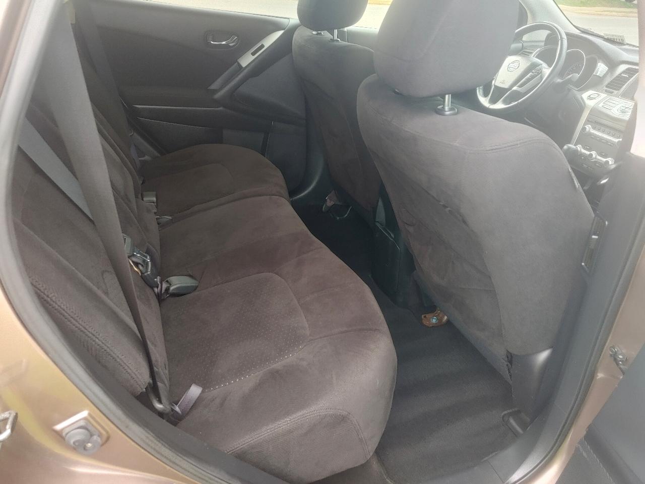 Nissan Murano SV 2013