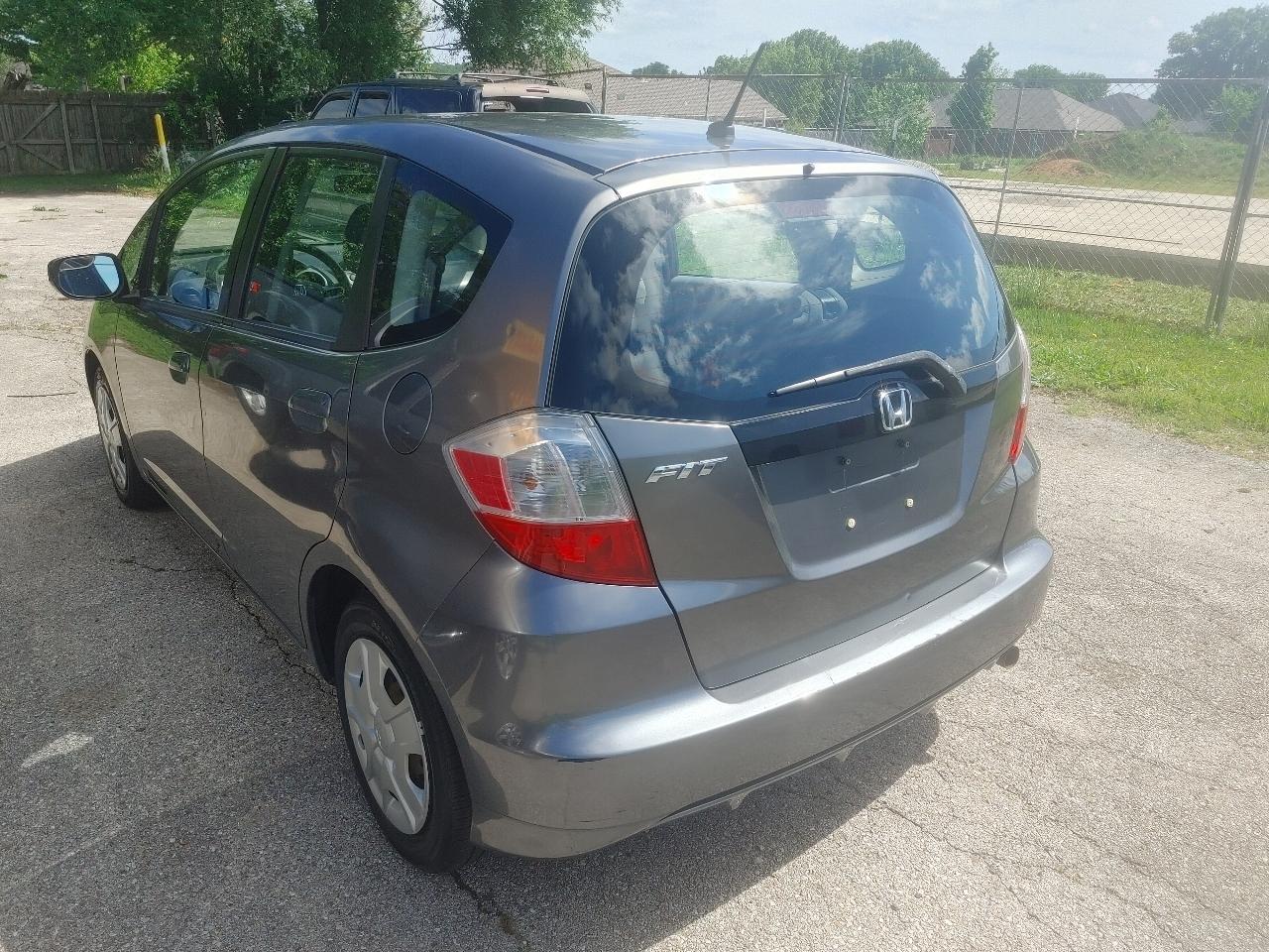 Honda Fit 5-Speed AT 2013