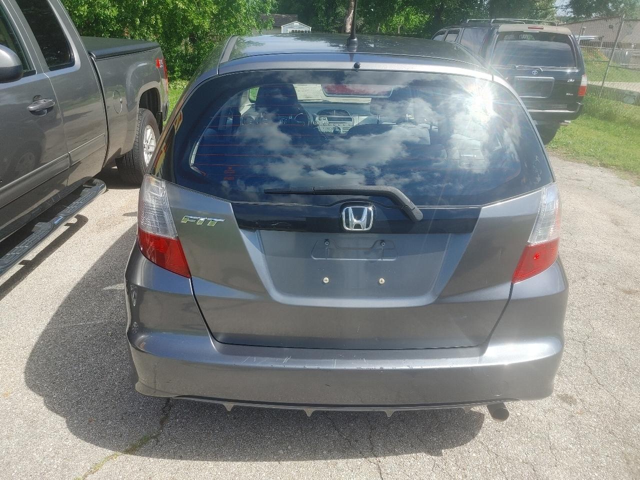 Honda Fit 5-Speed AT 2013