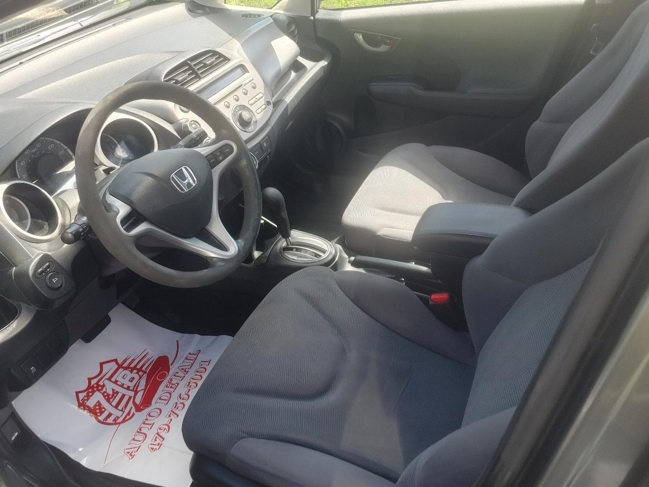 Honda Fit 5-Speed AT 2013