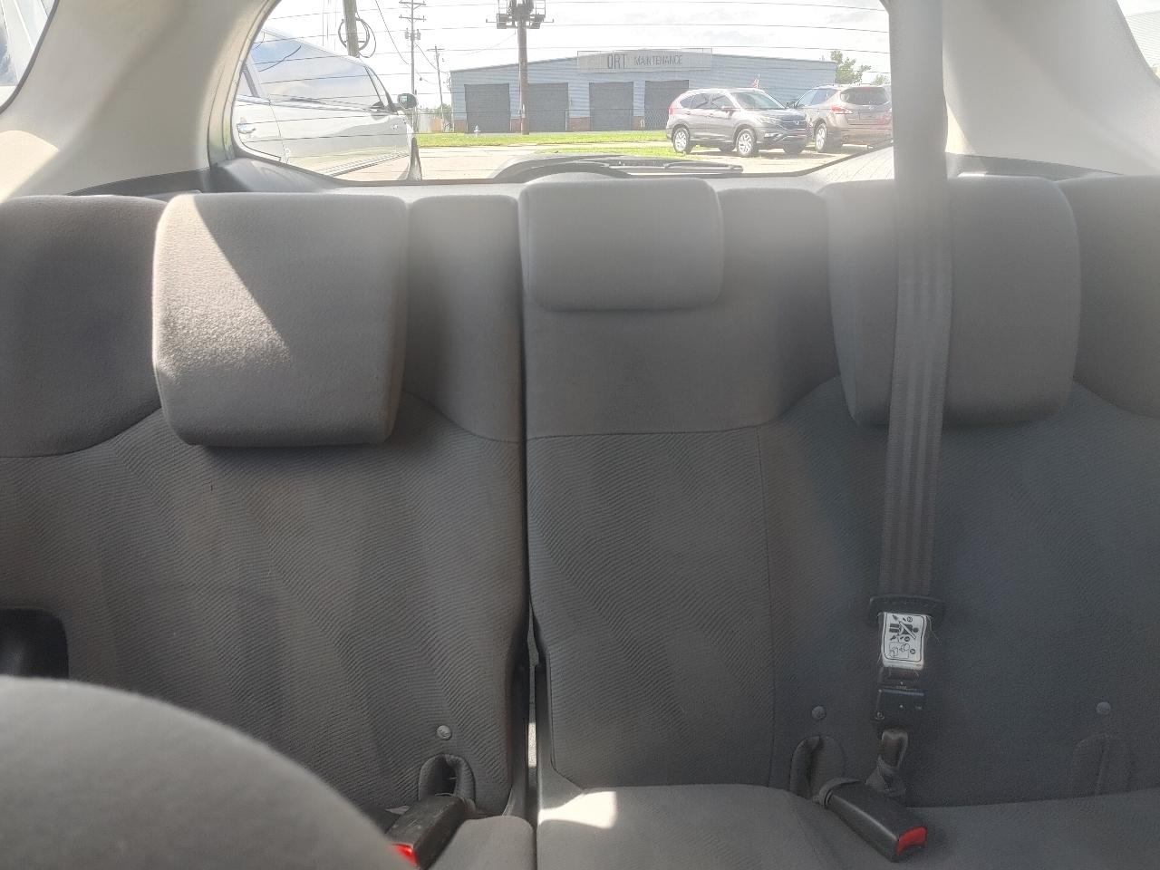 Honda Fit 5-Speed AT 2013