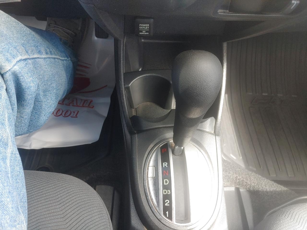 Honda Fit 5-Speed AT 2013