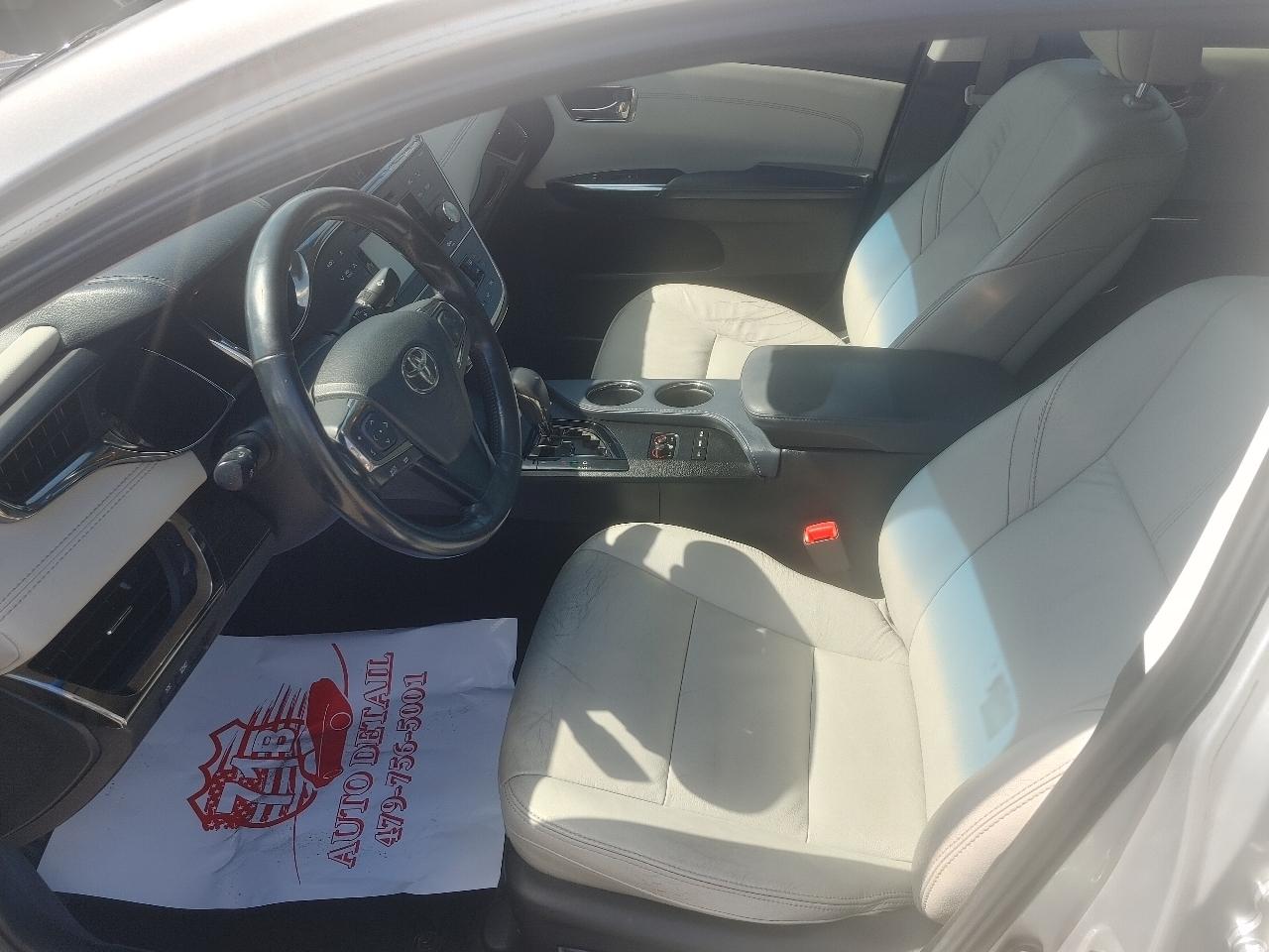 Toyota Avalon XLE 2013