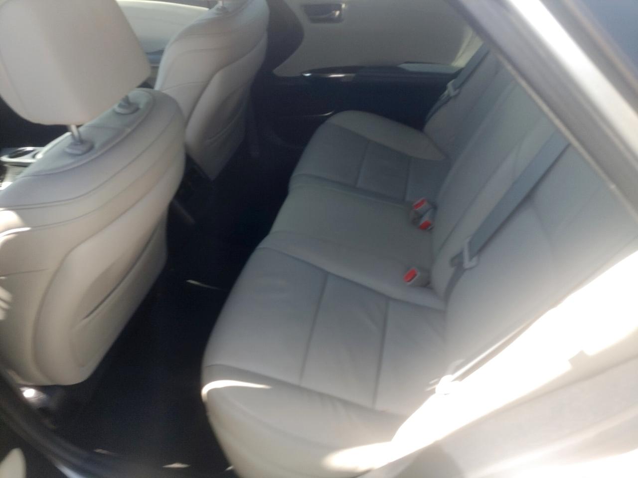 Toyota Avalon XLE 2013