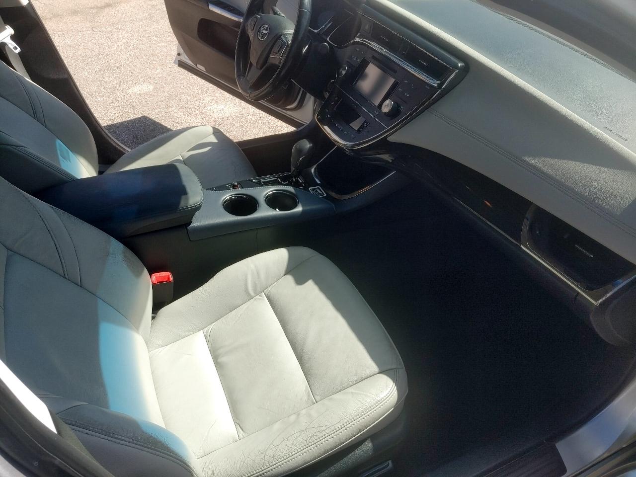 Toyota Avalon XLE 2013