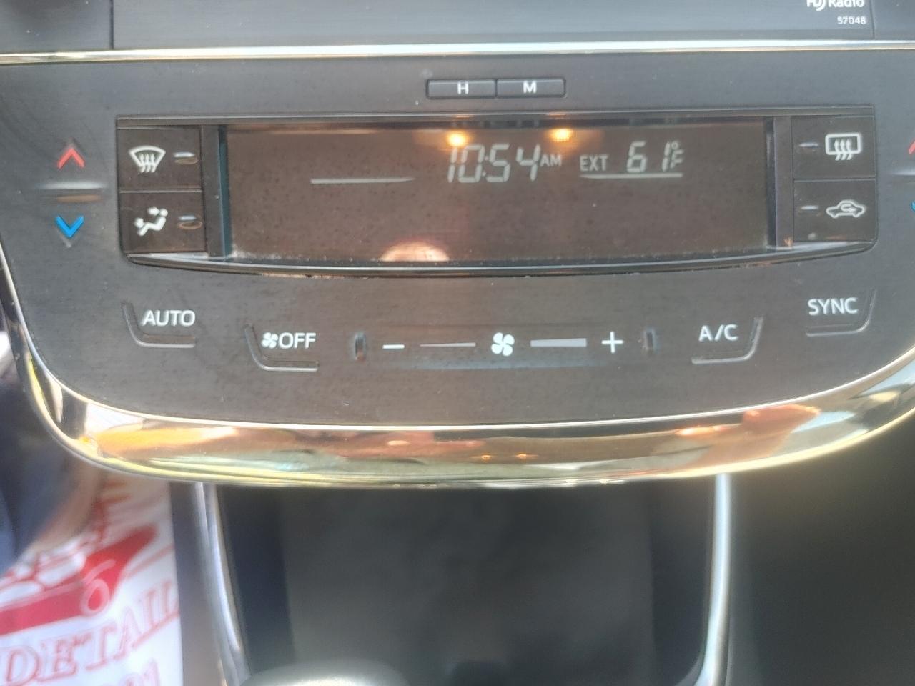 Toyota Avalon XLE 2013