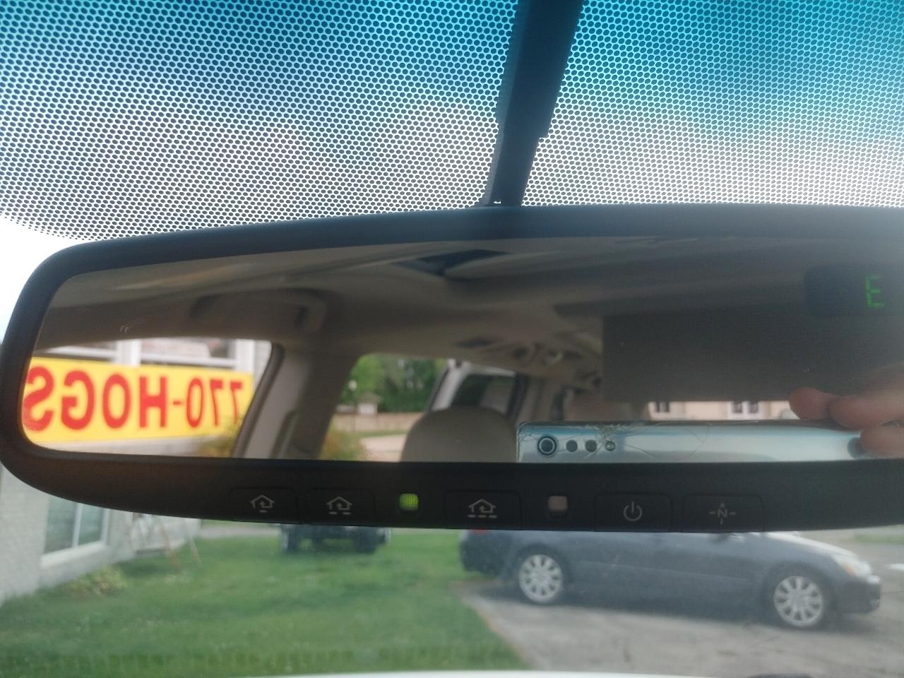 Toyota Sienna Limited 7-Pass V6 2011