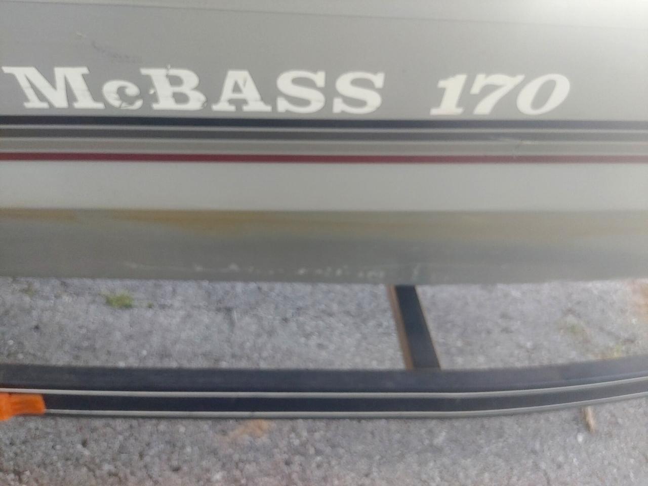 SeaArk Boats MC Bass 170  1997