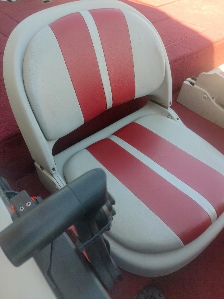 SeaArk Boats MC Bass 170  1997
