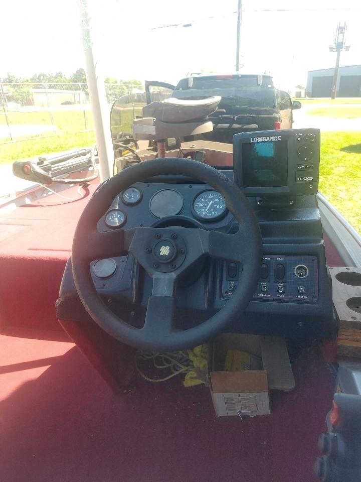 SeaArk Boats MC Bass 170  1997