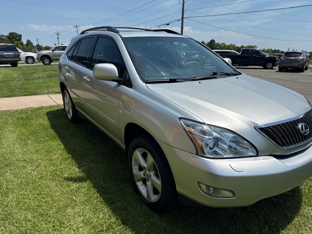 Lexus RX 330 4D SUV FWD 2004