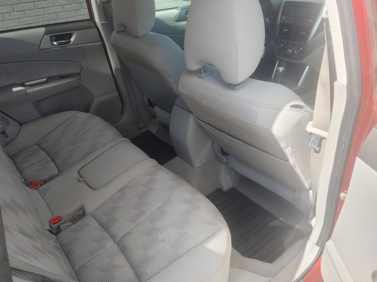 Subaru Forester 2.5X Premium 2010