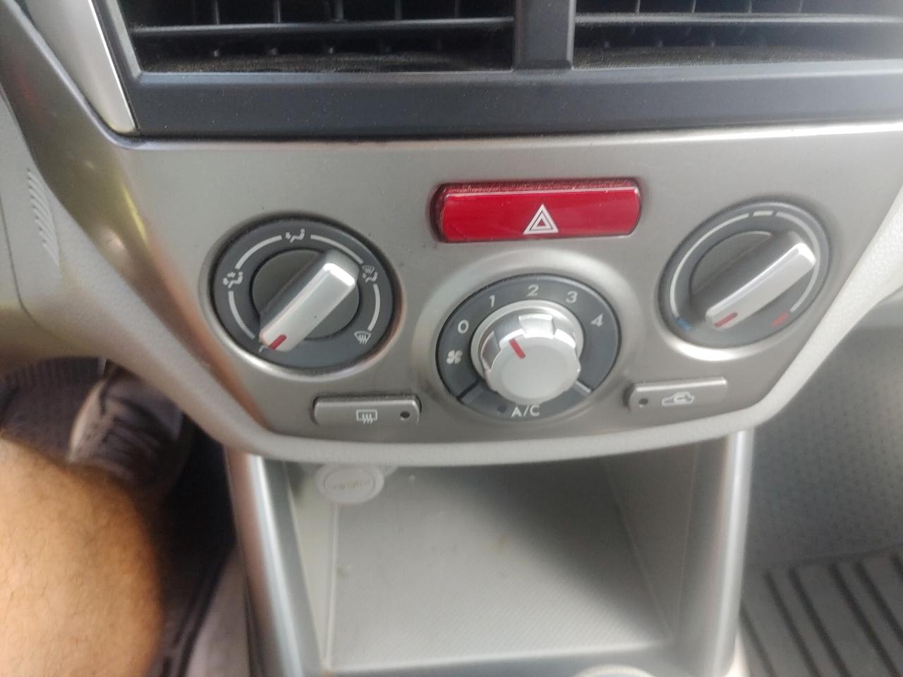Subaru Forester 2.5X Premium 2010