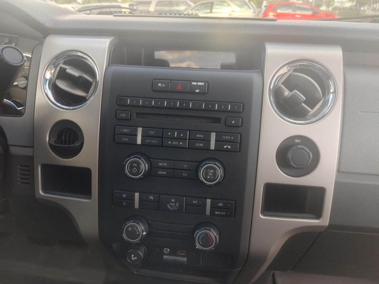 Ford F-150 STX SuperCab 6.5-ft. Bed 2WD 2011