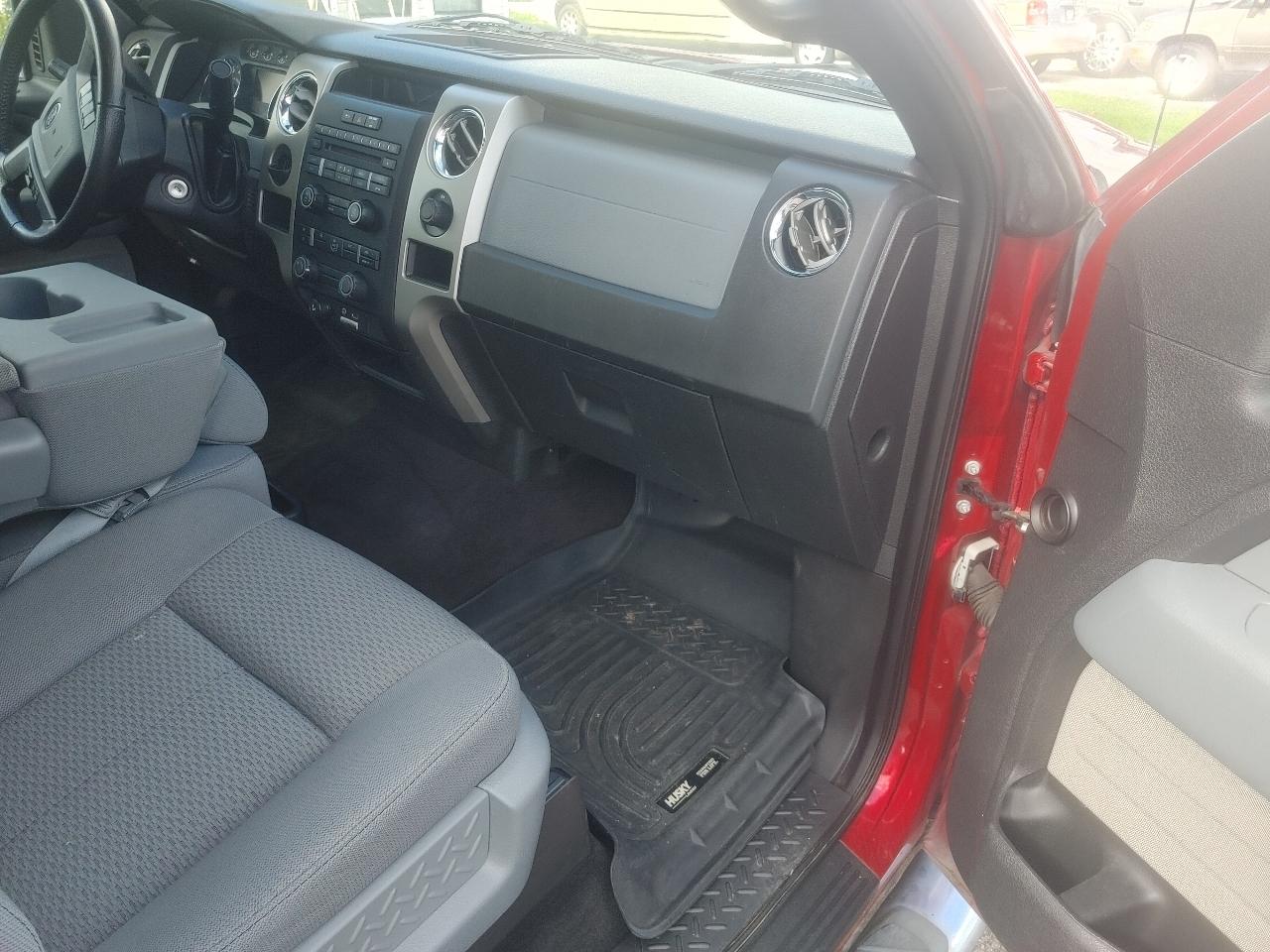 Ford F-150 STX SuperCab 6.5-ft. Bed 2WD 2011