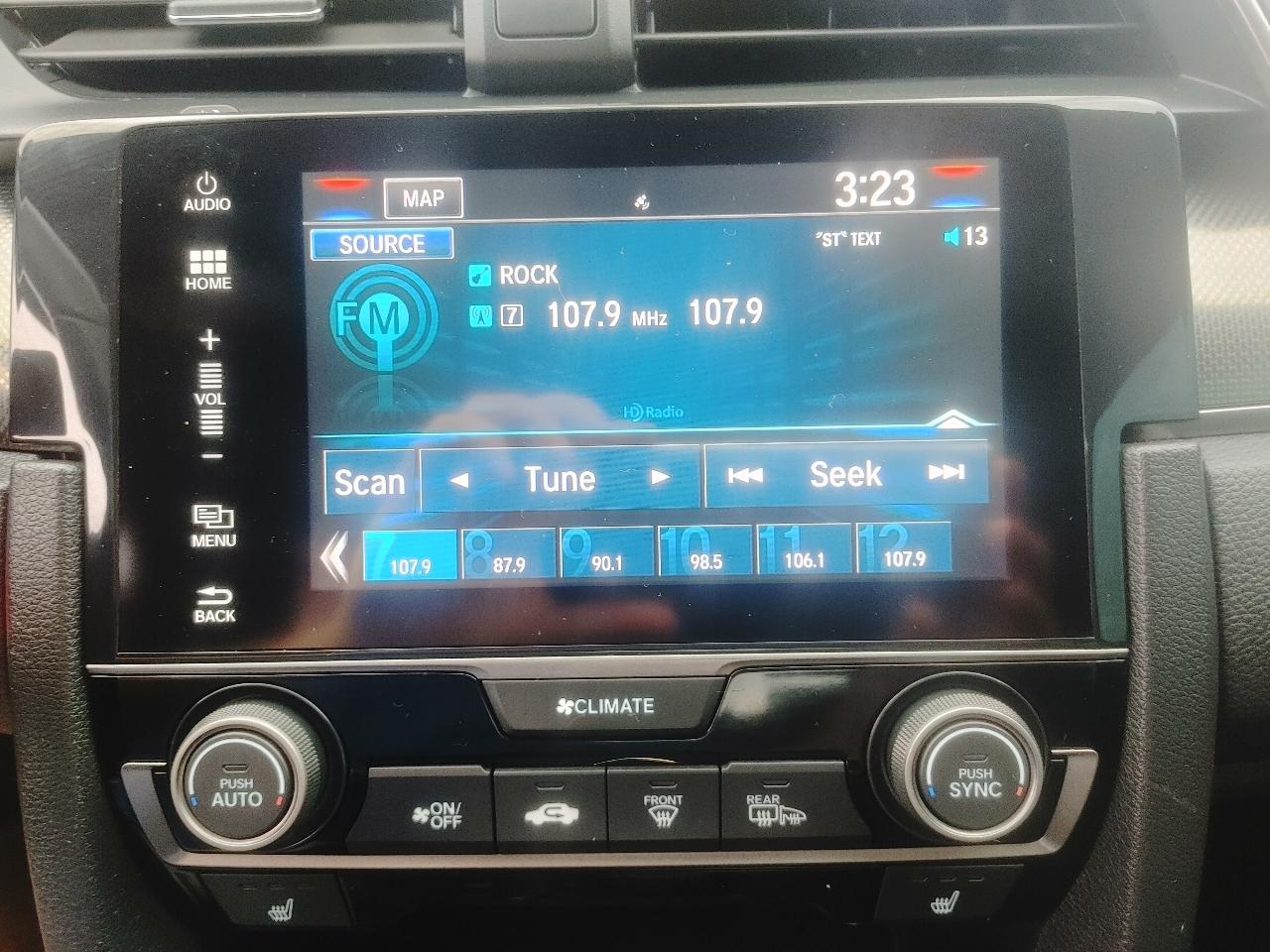 Honda Civic EX-L w/ Navigation 2017