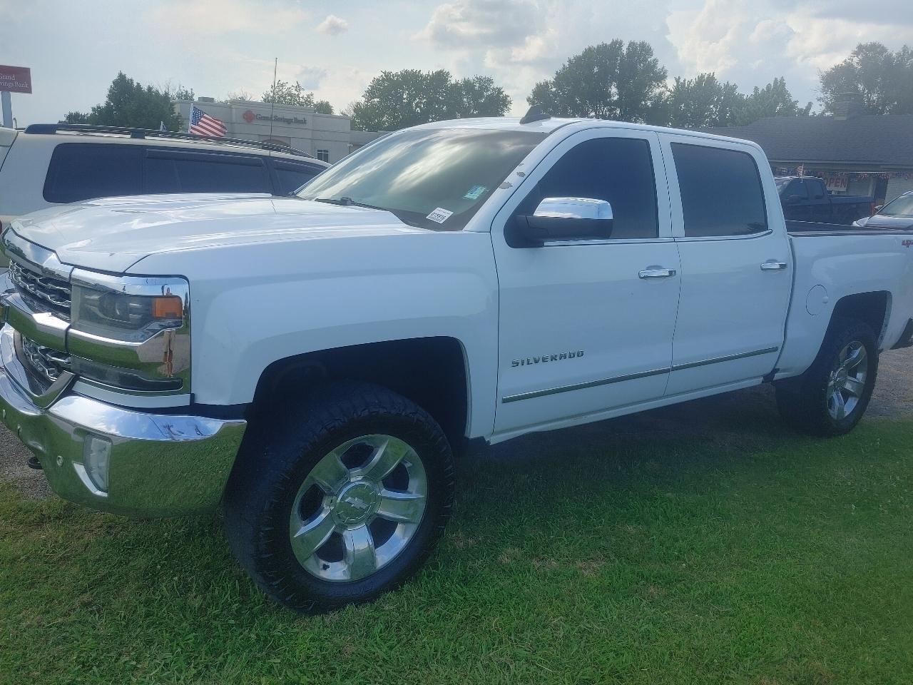 Chevrolet Silverado 1500 LTZ Crew Cab 4WD 2016