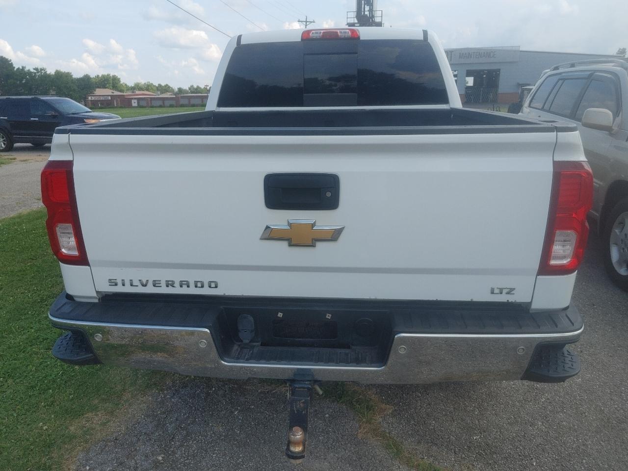 Chevrolet Silverado 1500 LTZ Crew Cab 4WD 2016