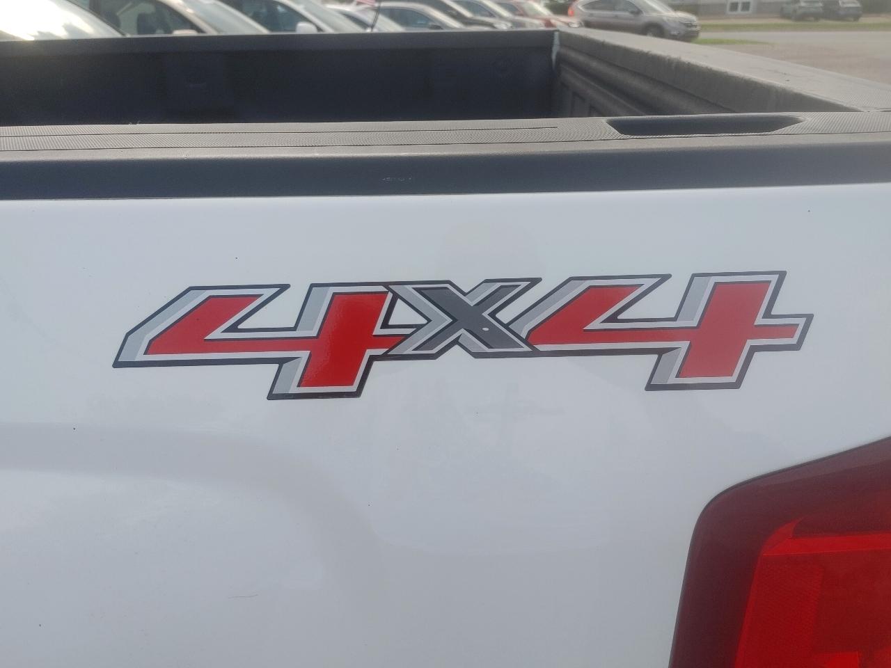 Chevrolet Silverado 1500 LTZ Crew Cab 4WD 2016
