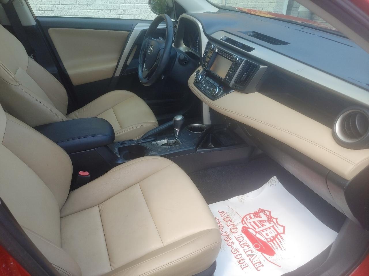 Toyota RAV4 Limited FWD 2014