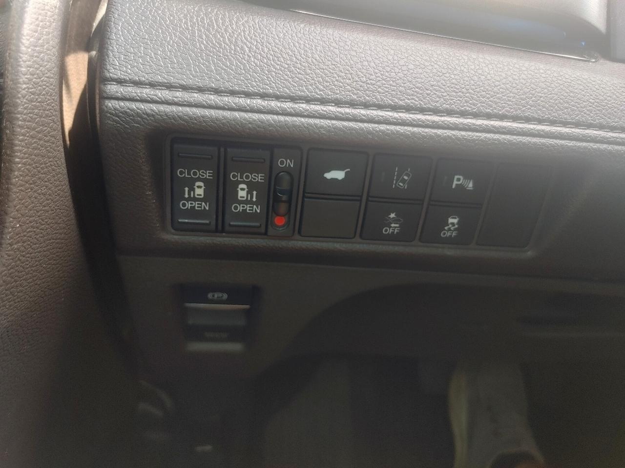Honda Odyssey Elite 2018
