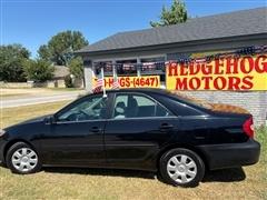 2004 Toyota Camry LE 