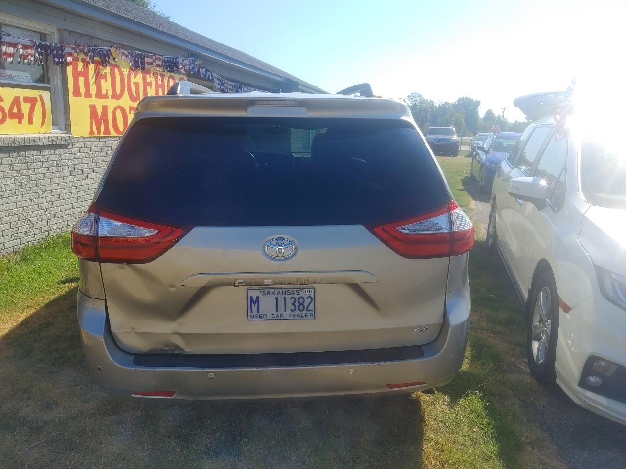 Toyota Sienna Limited Premium 7-Passenger 2017